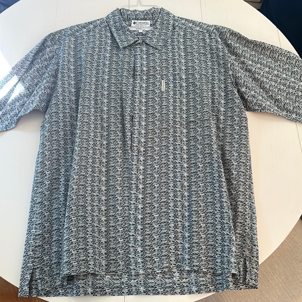 Columbia Short Sleeve Button Down